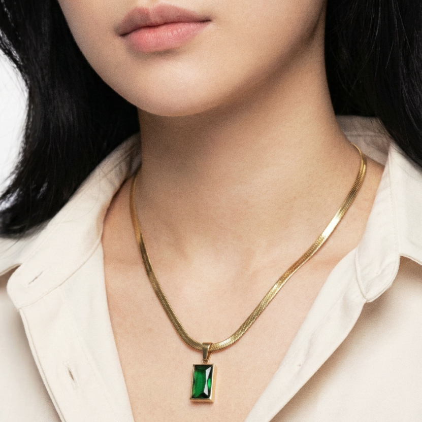 Collier Pendentif Émeraude - Acier Inoxydable Doré